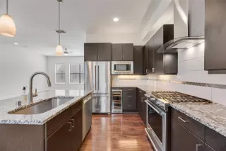 Photo #6: 21061454 Listing