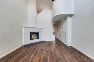 Photo #4: 21061698 Listing