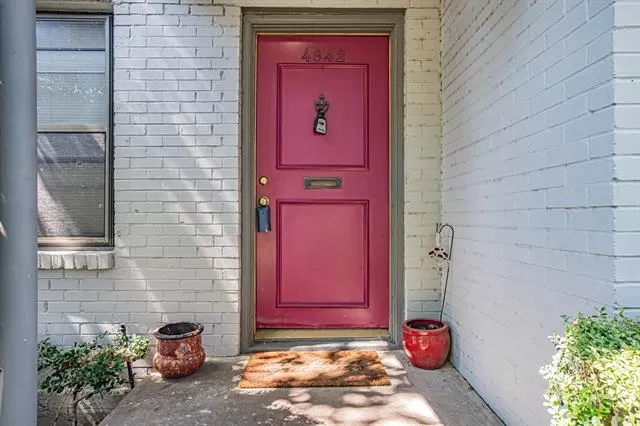 MLS: 21061771 Condo For Sale