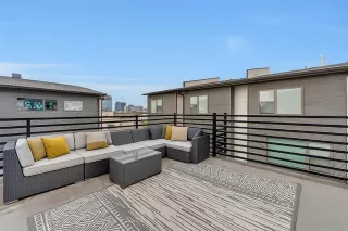 Photo #4: 21062029 Listing