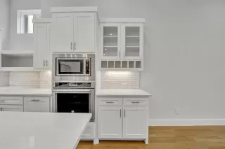 Photo #5: 21062029 Listing