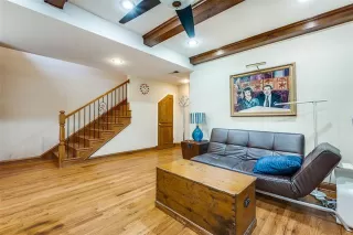 Photo #4: 21062240 Listing 