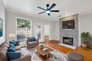 Photo #3: 21062718 Listing 