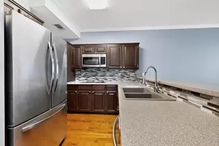 Photo #6: 21062718 Listing 