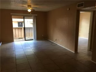 Photo #6: 21063401 Listing 