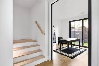 Photo #3: 21063849 Listing 