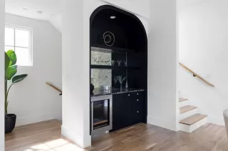 Photo #4: 21063849 Listing 