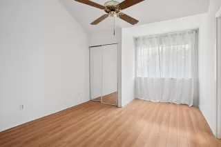 Photo #4: 21064012 Listing 