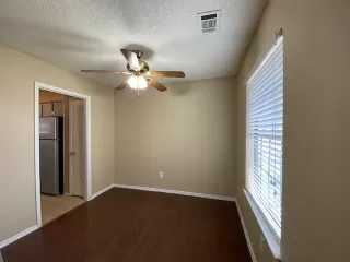 Photo #6: 21064291 Listing 