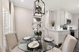 Photo #6: 21064663 Listing 