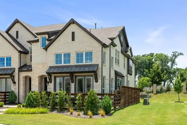 MLS: 21064980 Condo For Sale