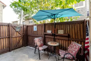 Photo #2: 21065016 Listing 