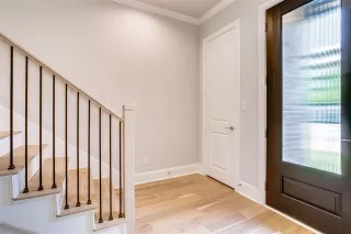 Photo #3: 21065381 Listing