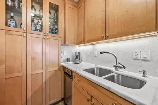 Photo #4: 21065450 Listing 