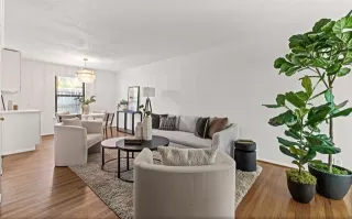 Photo #4: 21066016 Listing