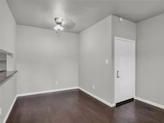 Photo #6: 21066570 Listing 