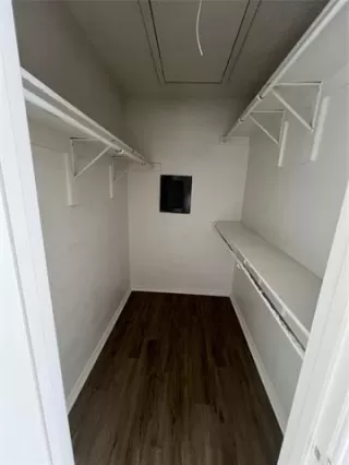 Photo #5: 21066887 Listing 