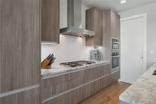 Photo #4: 21066927 Listing 