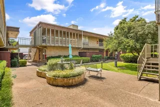 Photo #6: 21067073 Listing 