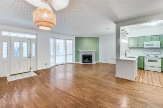 Photo #2: 21067547 Listing