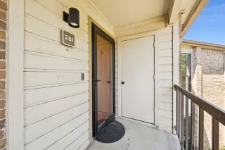 Photo #4: 21067613 Listing 