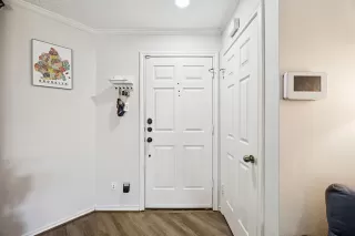 Photo #6: 21067613 Listing 