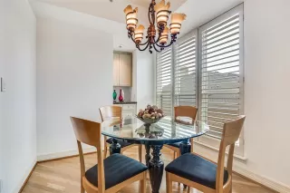 Photo #2: 21068066 Listing