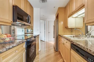 Photo #3: 21068066 Listing