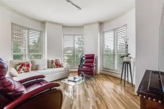 Photo #5: 21068066 Listing