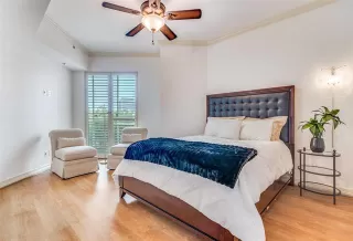 Photo #6: 21068066 Listing