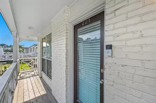 Photo #2: 21068627 Listing