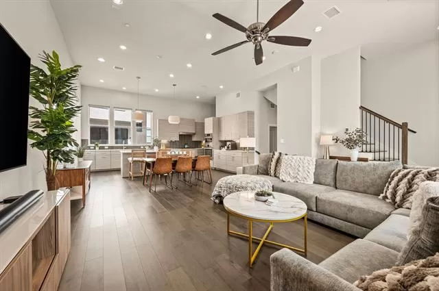 MLS: 21068848 Condo For Sale