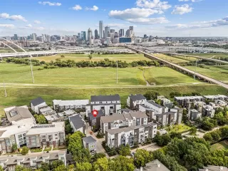 Photo #2: 21068848 Listing 