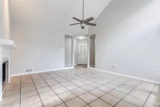 Photo #4: 21068890 Listing 