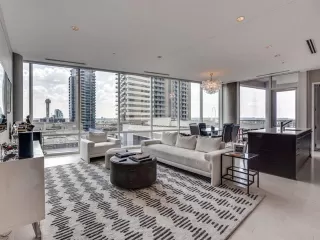 More Details about MLS # 21069100 : 2408 VICTORY PARK LANE #933