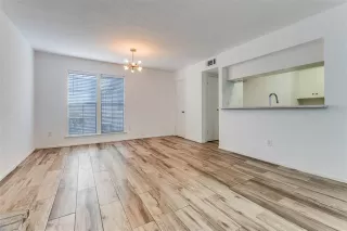 Photo #5: 21069710 Listing 