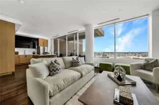 Photo #2: 21069775 Listing 