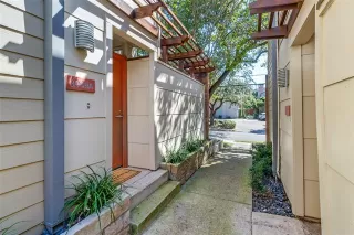 Photo #4: 21070065 Listing 