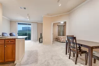 Photo #5: 21070491 Listing 