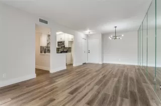 Photo #4: 21070604 Listing 