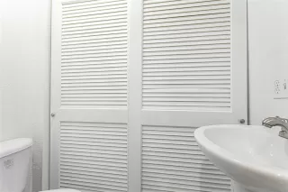 Photo #3: 21070632 Listing