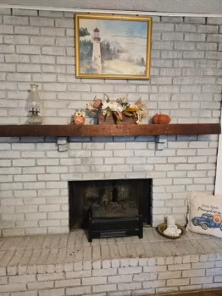 Photo #6: 21070665 Listing