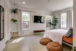 Photo #4: 21071435 Listing 