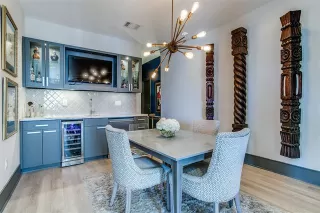 Photo #4: 21071482 Listing