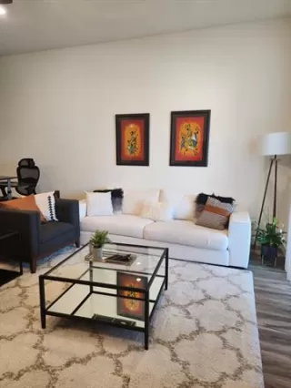 Photo #2: 21071539 Listing 