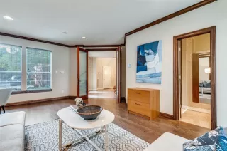 Photo #5: 21071580 Listing 