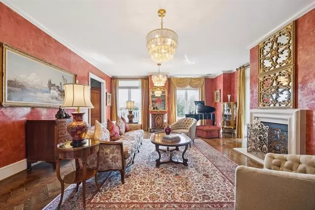 MLS: 21072209 Condo For Sale