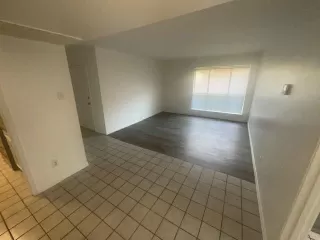 Photo #5: 21072218 Listing