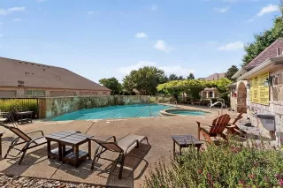 Photo #3: 21072233 Listing 