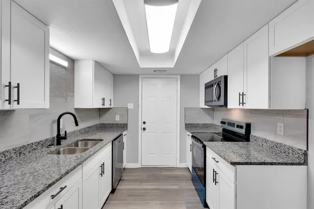 MLS: 21072486 Condo For Sale